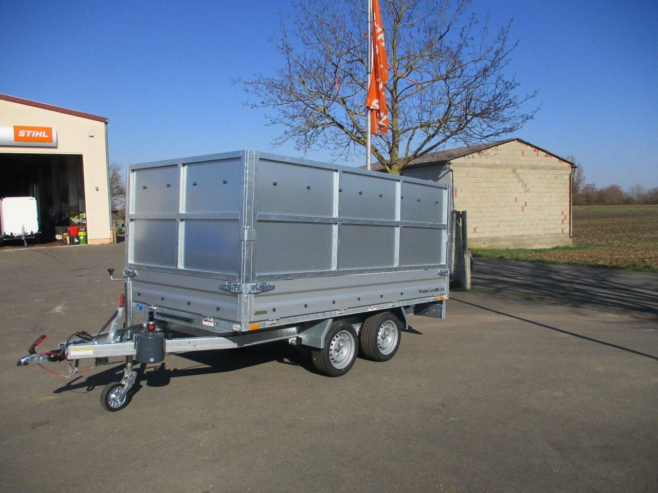 humbaur huk 273117 tandem kipper – 2,7 t humbaur huk 273117 tandem kipper – 2,7 t