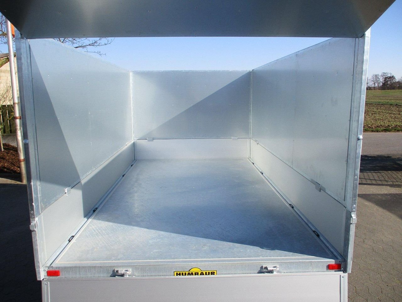 humbaur huk 273117 tandem kipper – 2,7 t humbaur huk 273117 tandem kipper – 2,7 t